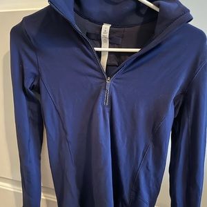 Lululemon Quarterzip